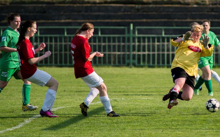 Ervěnické ženy svým soupeřkám "naložily" 16:0. Foto: Roman Dušek fotbalistkyjirkova