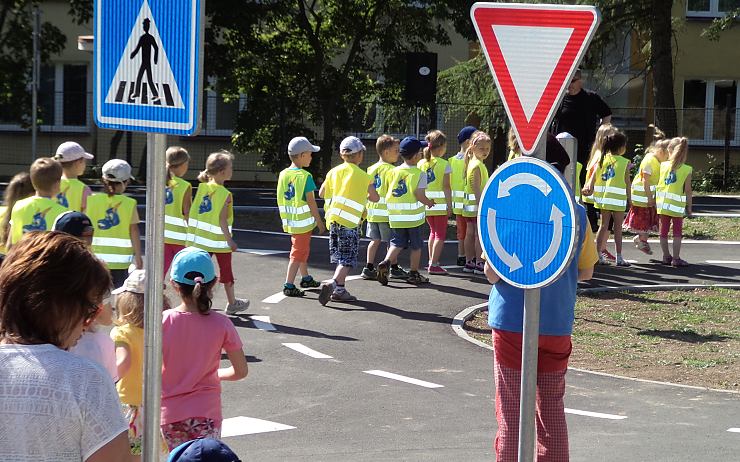 V Klášterci nad Ohří je otevřené rekonstruované dopravní hřiště. Foto: MÚ Klášterec nad Ohří V Klášterci nad Ohří je otevřené rekonstruované dopravní hřiště. Foto: MÚ Klášterec nad Ohří