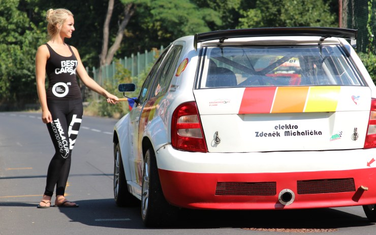 Start jedné z tréninkových jízd Triola Cupu v Horním Jiřetíně. Foto: Oldřich Hájek Start jedné z tréninkových jízd Triola Cupu v Horním Jiřetíně. Foto: Oldřich Hájek