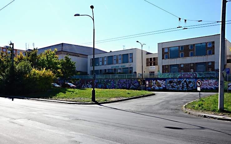 Přestavba území kolem KaSS a ulice Písečná bude trvat až do jara