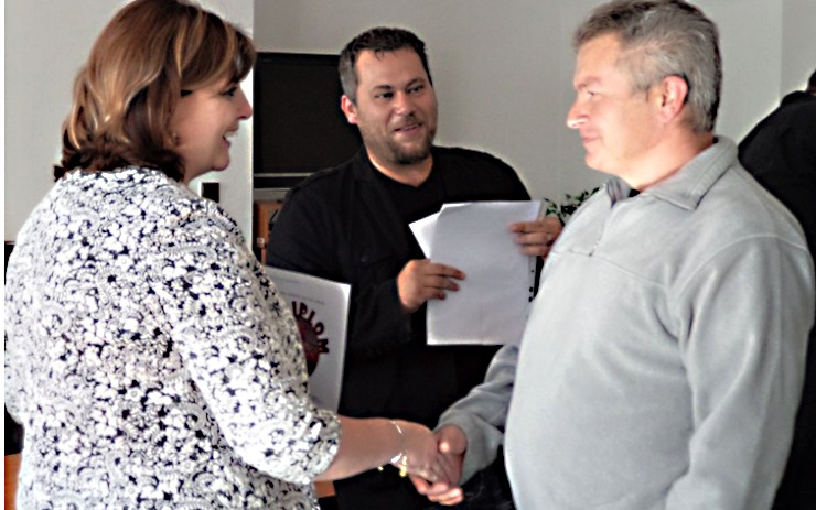 Předávání cen vítězům. Foto: radnice Klášterec nad Ohří Předávání cen vítězům. Foto: radnice Klášterec nad Ohří