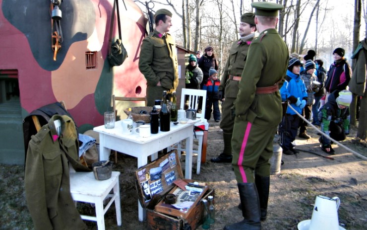 Vojenská posádka slaví Silvestr Vojenská posádka slaví Silvestr