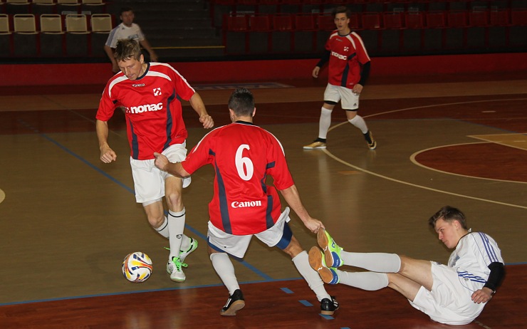 Foto: 1. ZIMNÍ FUTSALOVÁ LIGA CHLMF 2015 / 2016  
