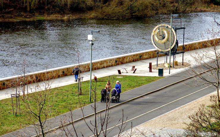 Nábřeží u řeky Ohře v Kadani. Foto: Oldřich Hájek