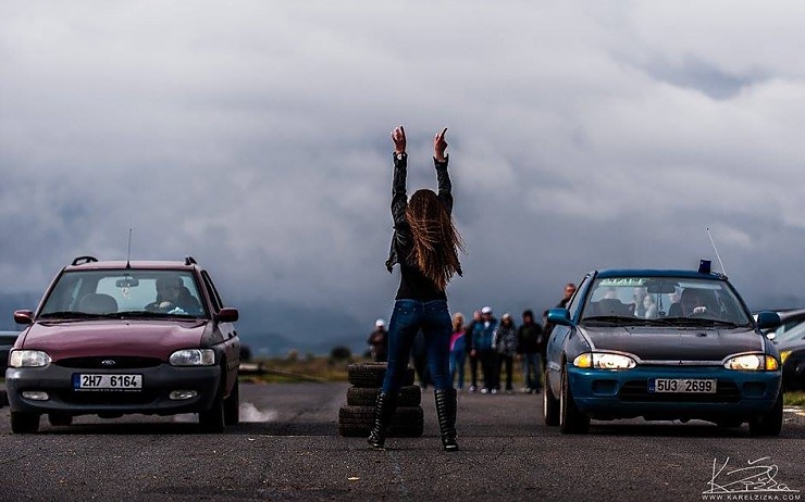 Letiště u Března u Chomutova nabízí bezpečný uzavřený prostor. Foto: archiv DCC Letiště u Března u Chomutova nabízí bezpečný uzavřený prostor. Foto: archiv DCC