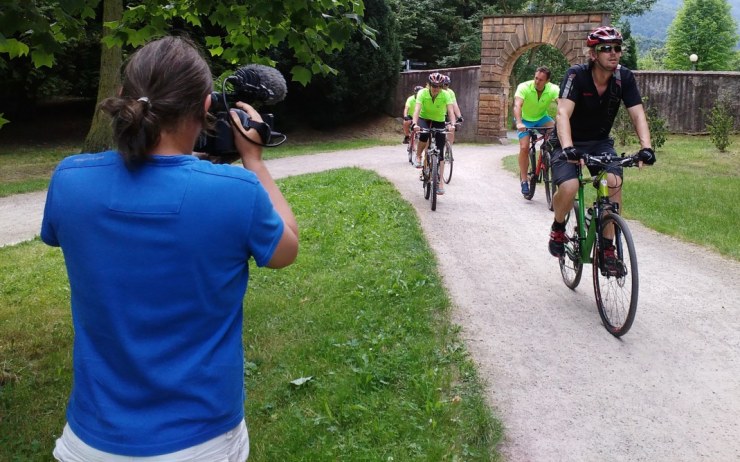 Foto z natáčení. Zdroj: město Klášterec nad Ohří