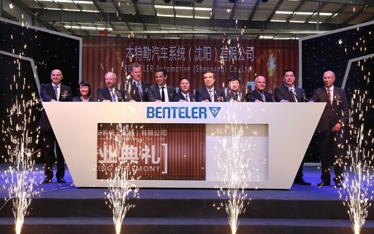 Benteler je firmou s celosvětovou působností. Snímek je z letošího otevírání desátého závodu v Asii. Foto: Benteler Benteler je firmou s celosvětovou působností. Snímek je z letošího otevírání desátého závodu v Asii. Foto: Benteler