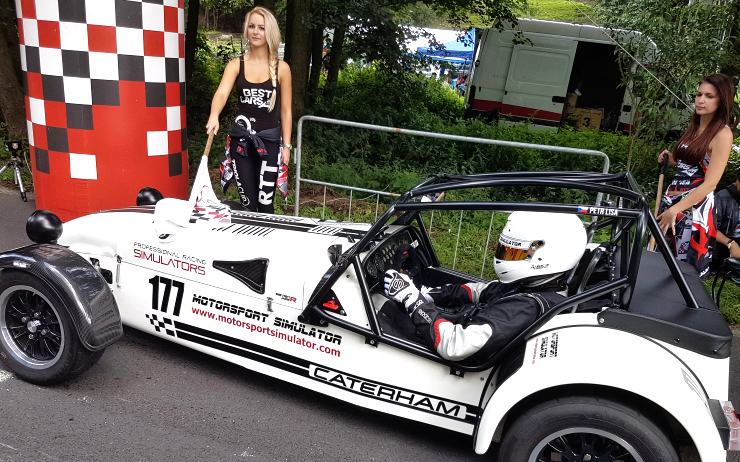 Na závodech Triola Cup jsou vidět i takovéto závodní skvosty. Foto: Oldřich Hájek