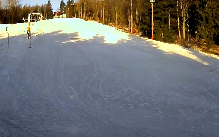 Malý vlek na Alšovce. Snímek je z pátečního rána. Zdroj: www.alsovka.cz