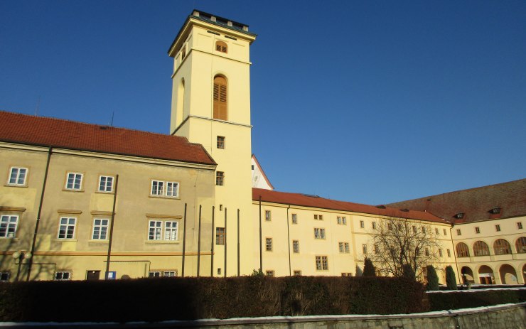Přijměte pozvání na Hvězdářskou věž, za týden tam bude možné pozorovat Slunce