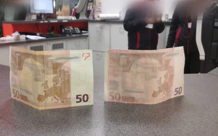 Dvojice se v chomutovském obchodě pokusila udat padělaná eura