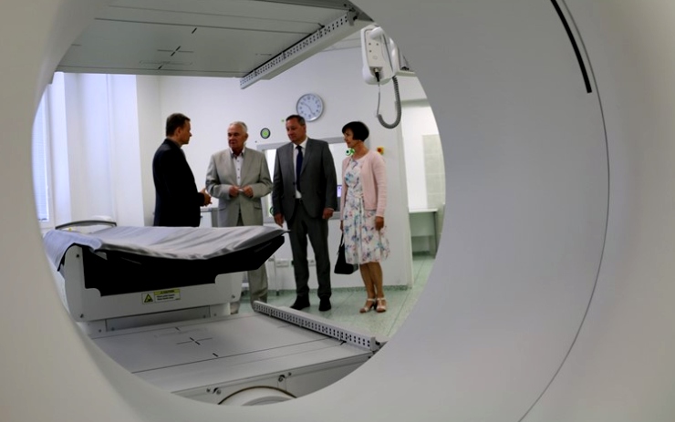 OD SOUSEDŮ: Krajská zdravotní dokončila rekonstrukci oddělení nukleární medicíny v chomutovské nemocnici