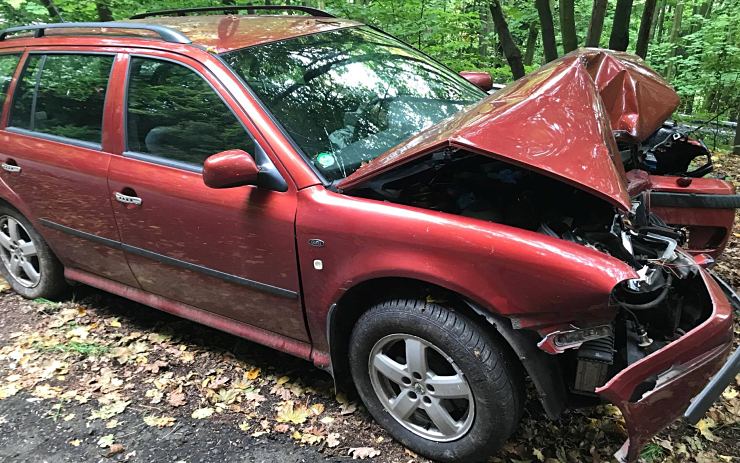 Říjen na silnicích Chomutovska: Jeden mrtvý, 29 zraněných a škody za více než 5 milionů