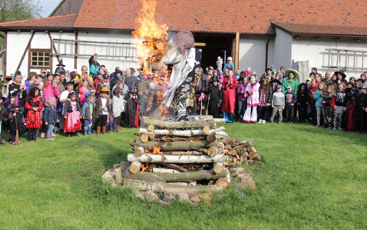 Kam na pálení čarodějnic na Chomutovsku? Přinášíme několik tipů