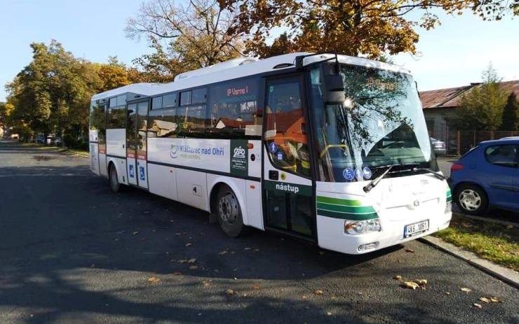 V kláštereckých autobusech likvidují viry pomocí ozónu. Ekologicky, účinně a rychle