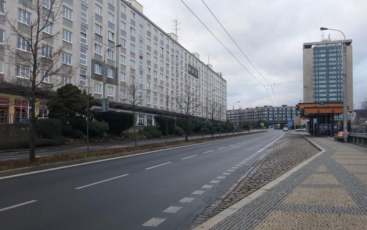 Chomutovu se daří bojovat s chudobou. Podává potřebným pomocnou ruku a zlepšuje sousedské vztahy