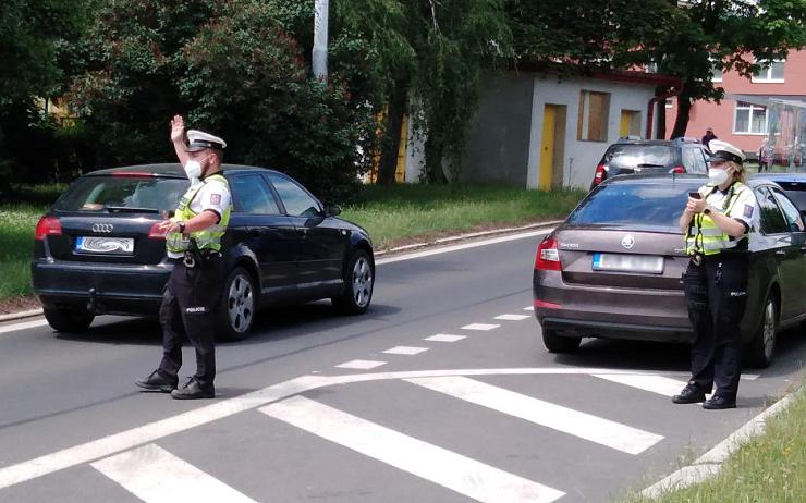 Pozor! Policisté přitvrzují v kontrolách na silnicích. Rizikový víkend ukázal, že je to potřeba