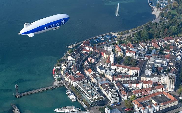 Zvedněte oči k obloze! Nad Kláštercem poletí největší vzducholoď na světě Zeppelin ZF!