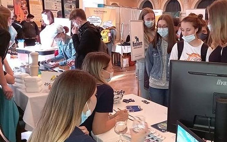 Veletrh Technodays v Chomutově motivoval žáky i rodiče  ke studiu technických a řemeslných oborů