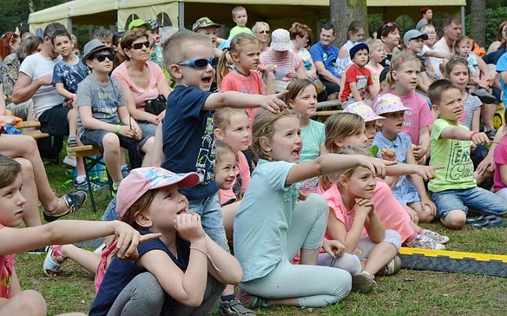 Den Země v zooparku: Celodenní zábava pro děti i dospělé s rosomáky v hlavní roli