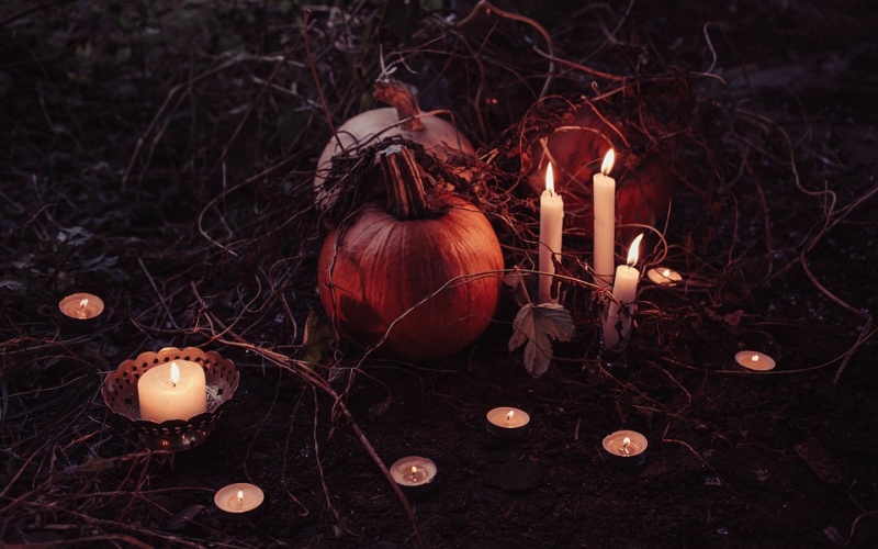 CHYSTÁ SE: Halloween v Březně u Chomutova. Přidejte se ke strašidelnému lampiónovému průvodu obcí