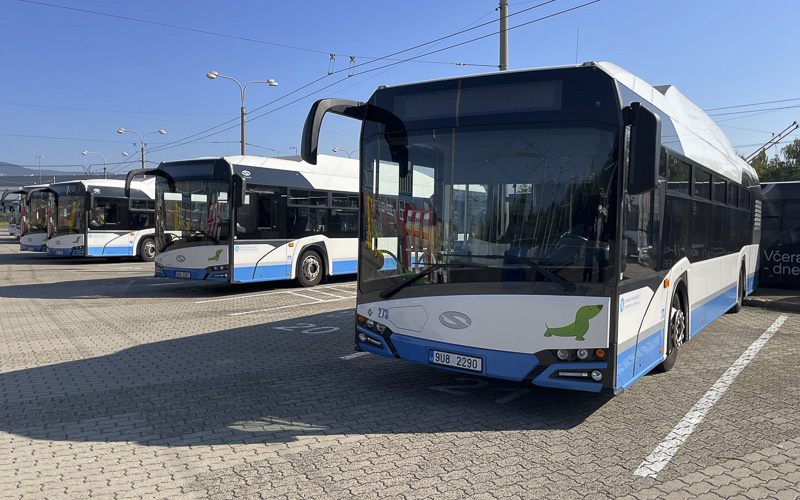 VIDEO: Dopravní podnik očekává dodávku šesti nových autobusů