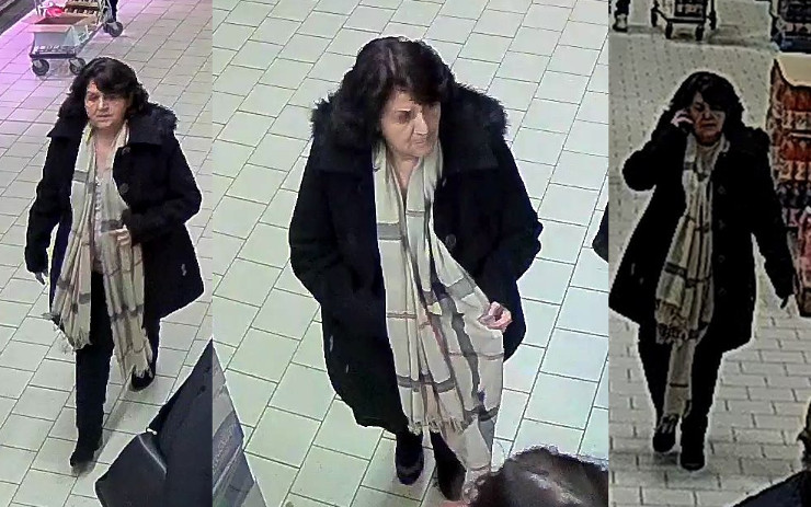 Policisté pátrají po této ženě: Měla okrást jinou ženu v obchodě