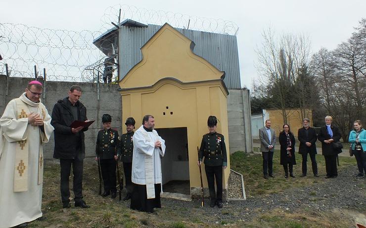Opravená kaplička ve Vykmanově se dočkala znovuvysvěcení