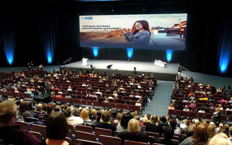 V Karlových Varech se uskuteční další ročník konference Internetem Bezpečně