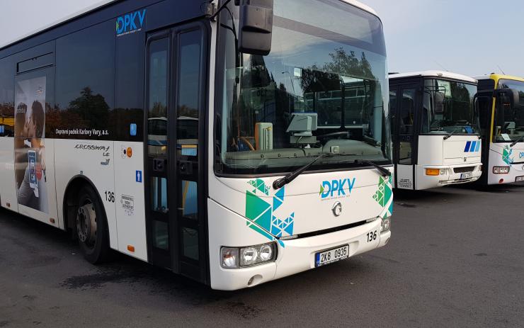 DOPRAVA: Problém s autobusovými spoji v regionu kraj vyřešil 