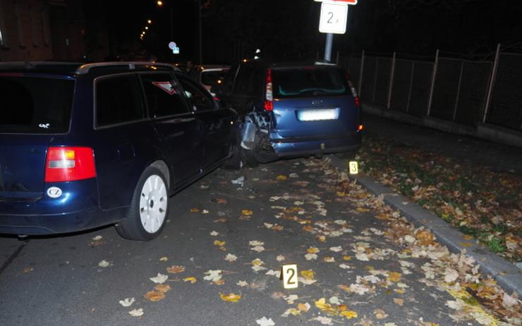 Bourali pod vlivem alkoholu, navíc bez řidičáku! Nezodpovědným šoférům teď hrozí až tříleté vězení