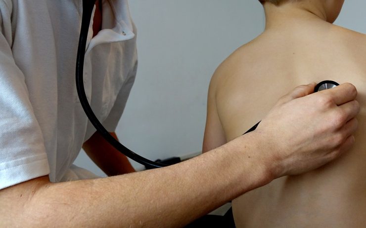 Karlovarský kraj chce získat nové praktické lékaře, vyhlásí dotační titul na podporu jejich ordinací 