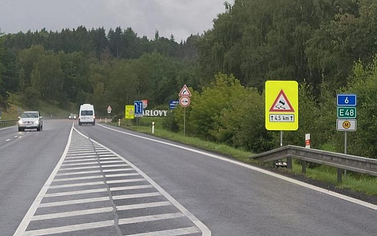 Hejtman řešil s ŘSD opatření na nebezpečném úseku silnice z Karlových Varů na Prahu 