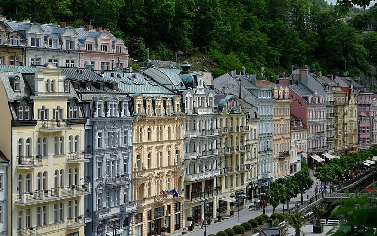 TOP 10 největších problémů města Karlovy Vary. Které to jsou? Hlasujte v anketě 