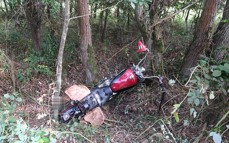 Šest nehod motorkářů během víkendu! Ke dvěma vzlétnul záchranářský vrtulník 