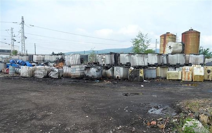 Z areálu bylo odstraněno bez mála 700 tun odpadů. Foto: Město Lovosice