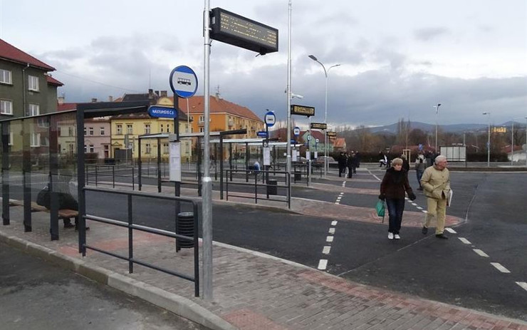 Zastupitelstvo Lovosic rozhodlo o zrušení jízdného. Za MHD už platit nebudete