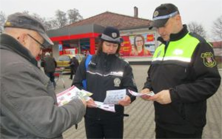 Policie v Litoměřicích v rámci preventivní akce varuje před zloději