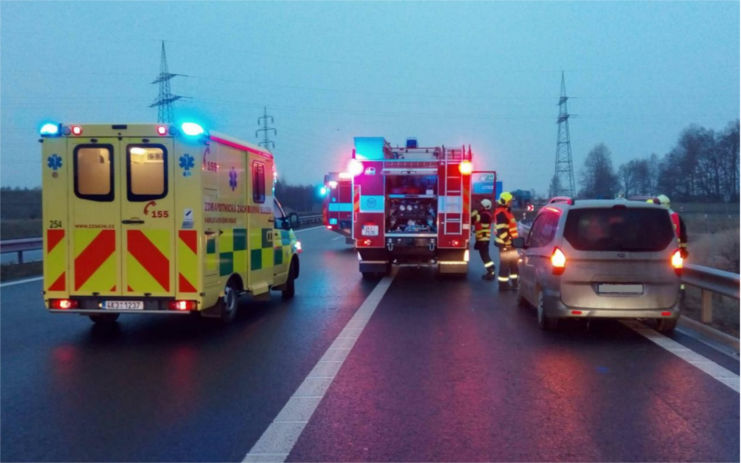 O víkendu došlo na Litoměřicku k osmi nehodám: Jeden z řidičů byl opilý, došlo i ke zranění