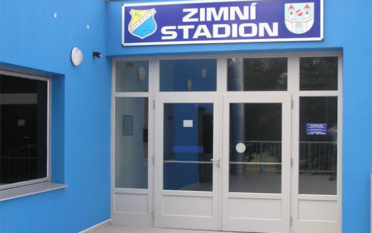 Zimní stadion pokračuje v provozu, ovšem za upraveného režimu