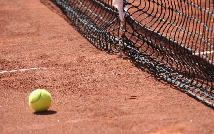 Sportu zdar! Tenisové kurty v Lovosicích jsou opět otevřeny