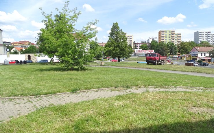 U Bašty vyroste ještě do konce tohoto roku nový pestrobarevný park