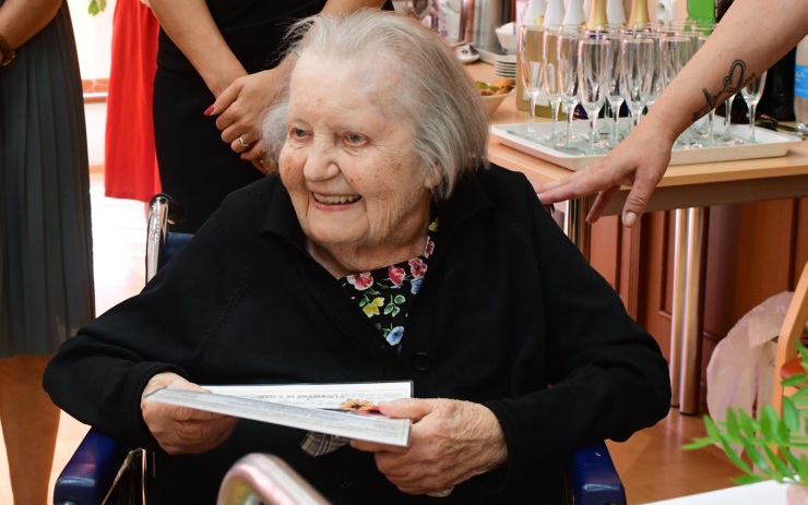 Nejstarší obyvatelka Litoměřic oslavila své 104. narozeniny