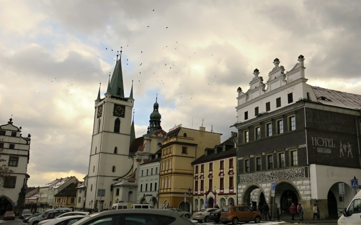 Bouře Evžen, která do Británie a Irska přinesla vichřici, míří do Česka