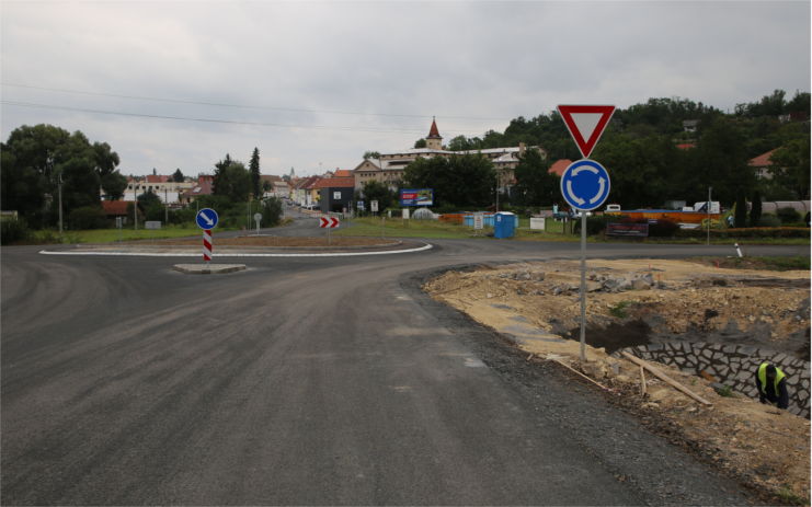 Zprovoznění nového obchvatu Roudnice se blíží! Pro řidiče se otevře už ve středu