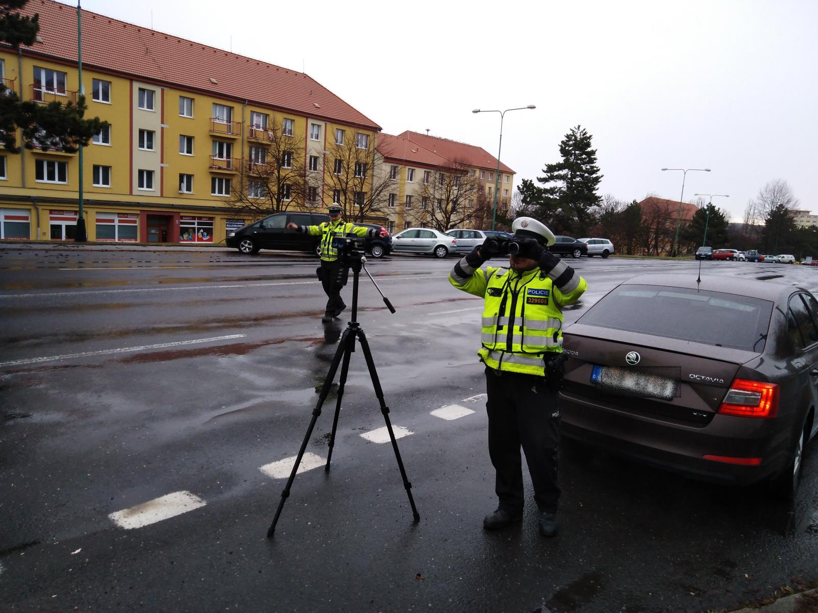 Lounští policisté kontrolovali řidiče. Zaměřovali se na dodržování rychlosti