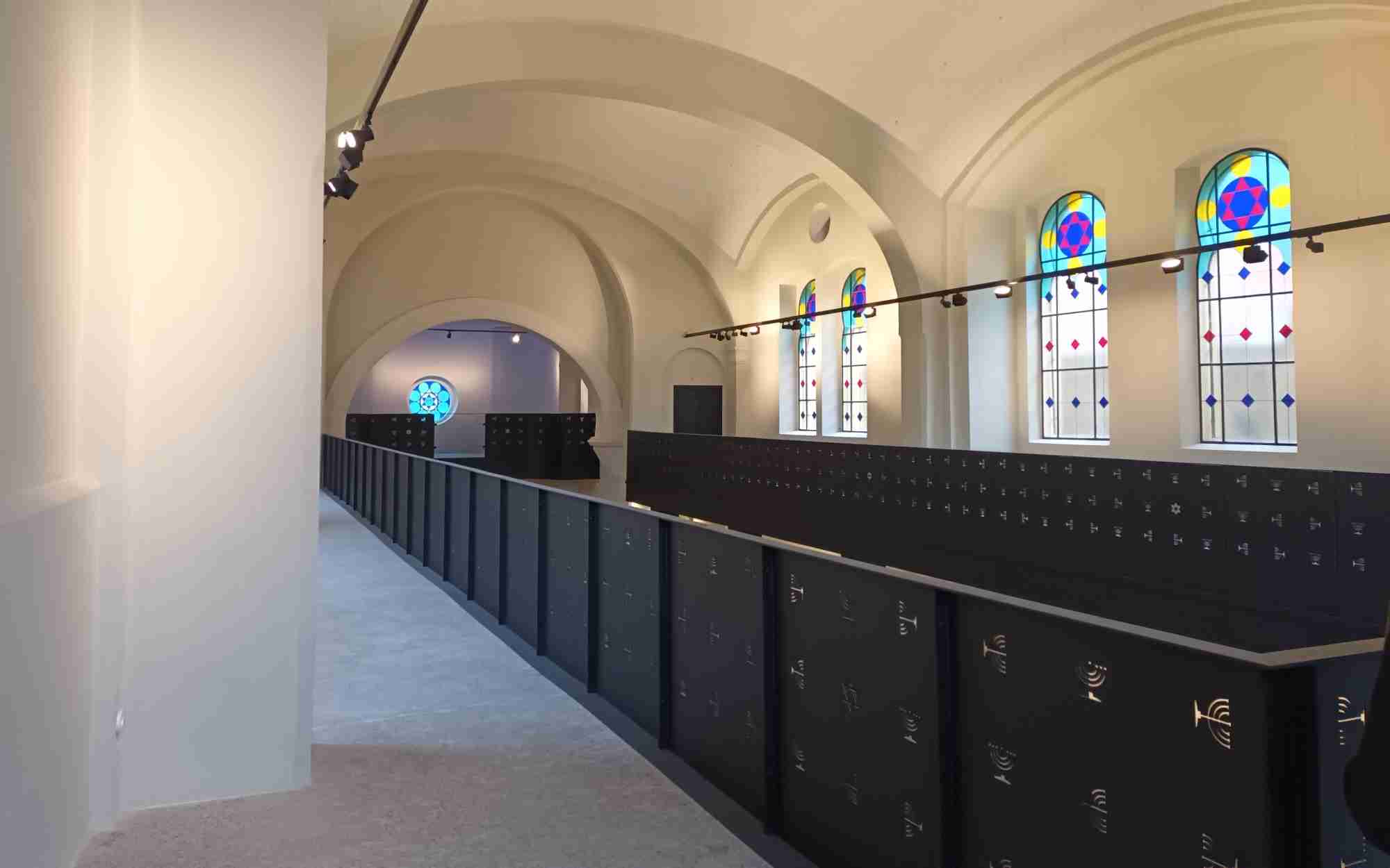 Rekonstrukce druhé největší židovské synagogy v Česku je u konce. Letos se začnou připravovat expozice