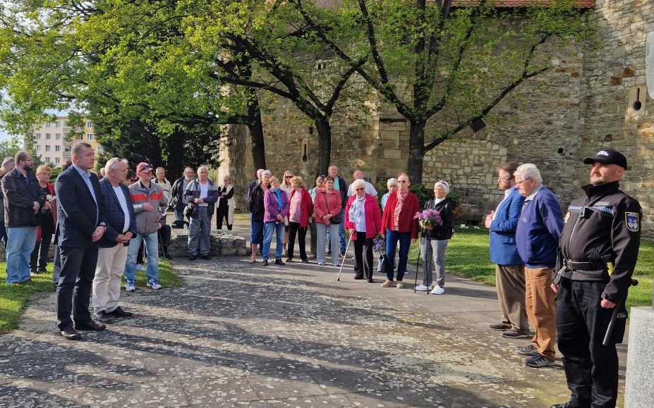 V Lounech uctili památku Dne vítězství 