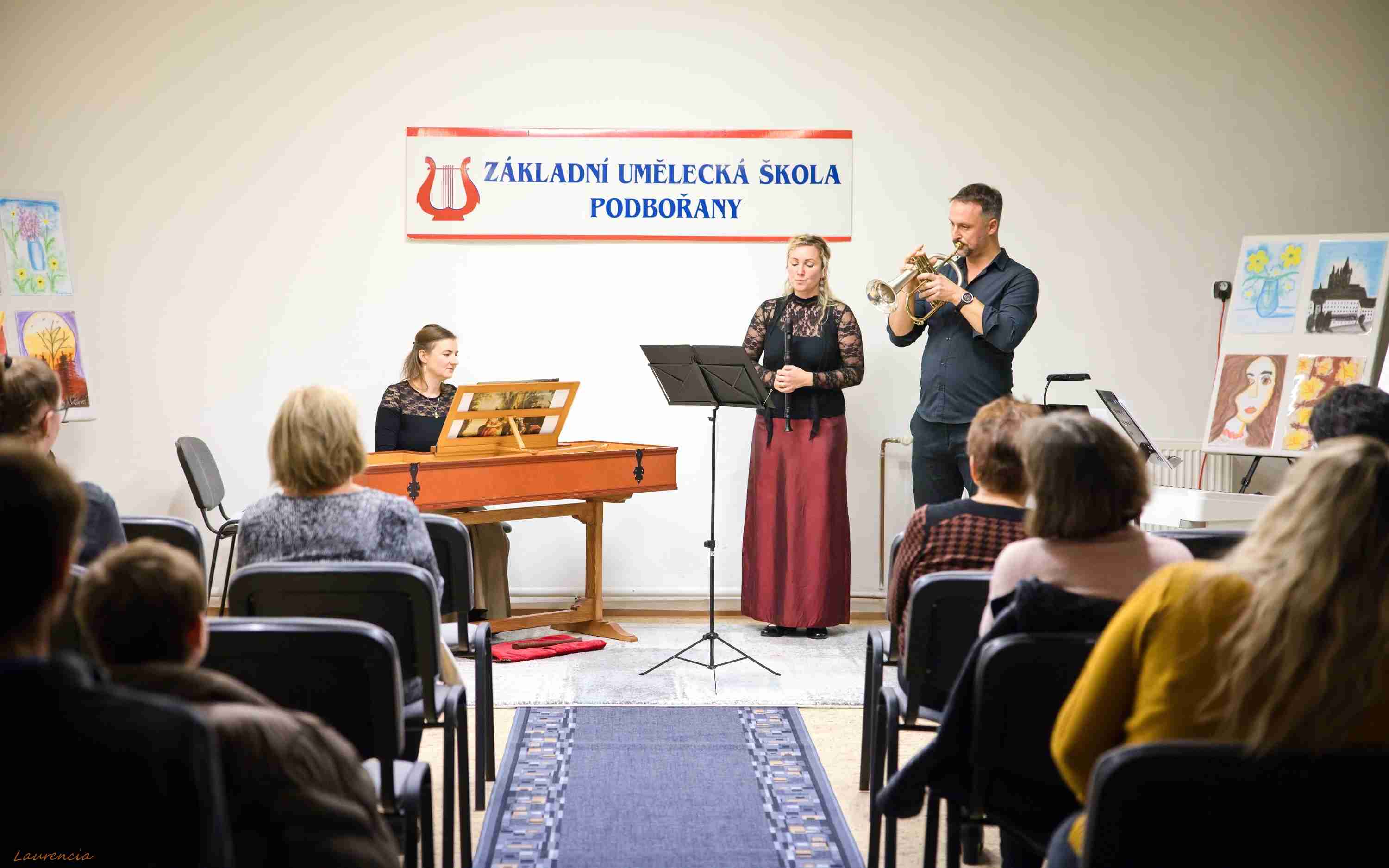 FOTO: Do Podbořan přijeli filharmonici. Zazněly skladby od Bacha nebo Telemanna
