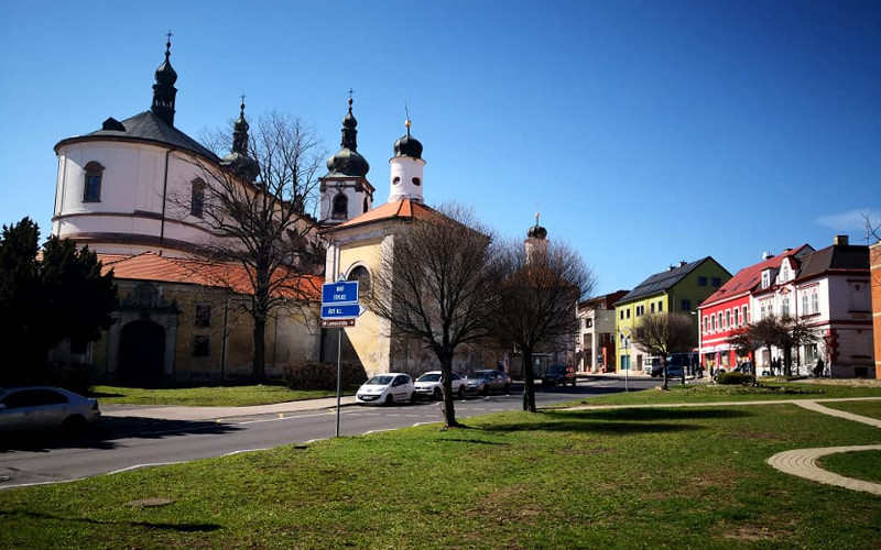 CHYSTÁ SE: V bohosudovské bazilice dnes vystoupí kytarový virtuos Štěpán Rak